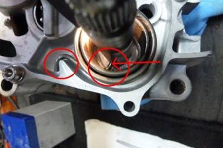 Montage Motorh�lften 7.JPG